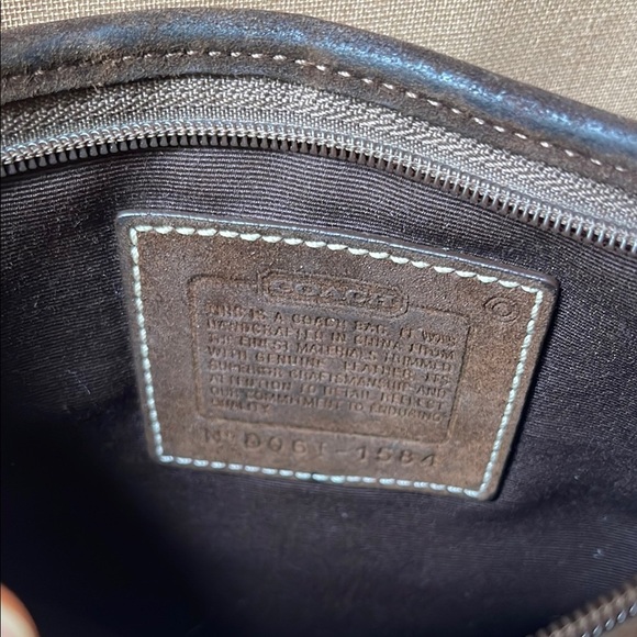 Vintage Coach Brown and Tan Crossbody - Picture 4 of 8